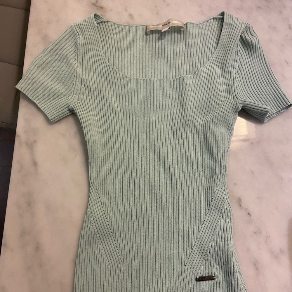Guess Top